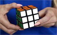 CUBO DI RUBIK INCLUSIVO